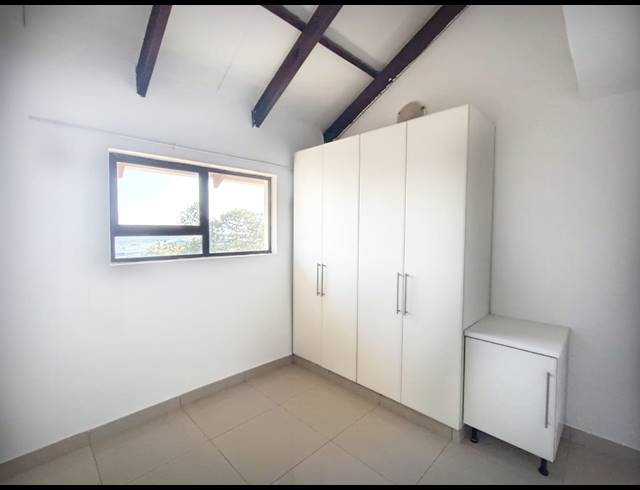 3 BEDROOM FLAT TO LET IN MOUNT EDGECOMBE